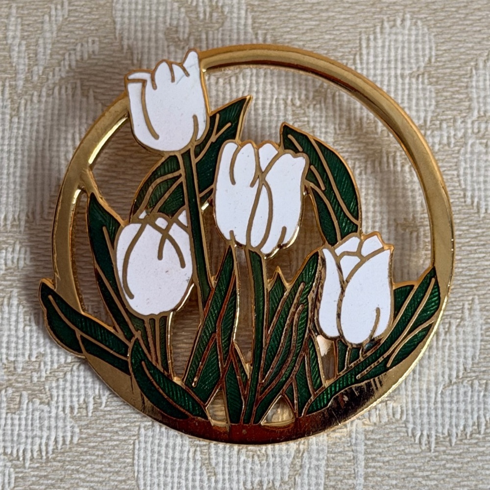 Vintage White Tulips Gold Tone Openwork Enamel Brooch